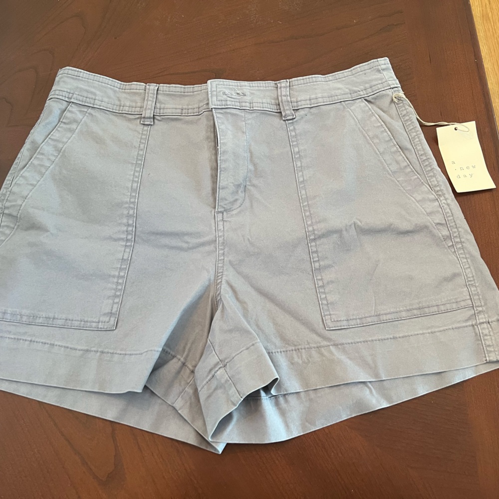 NWT A New Day blue chino shorts size 12